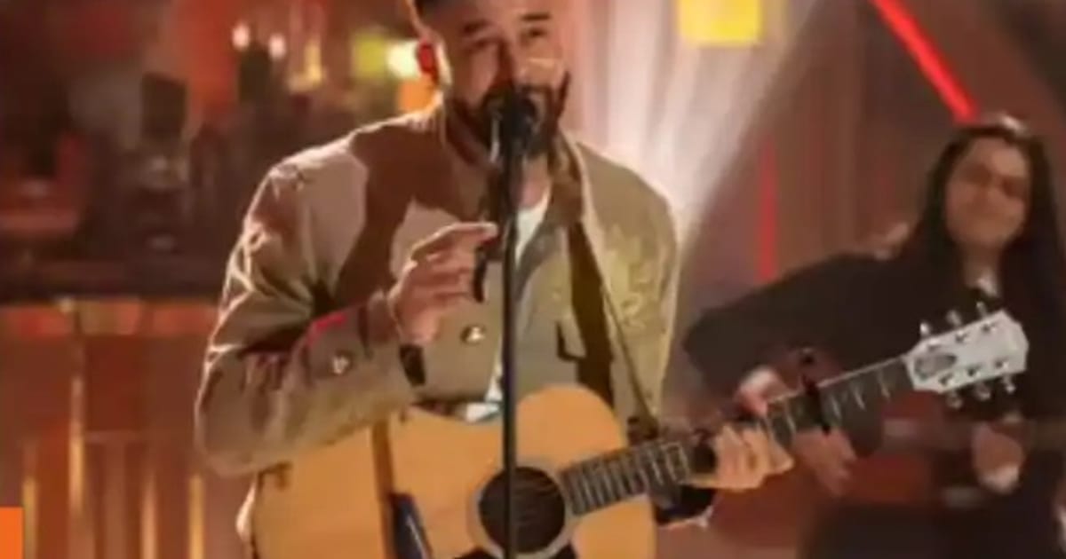 AP Dhillon faces backlash for ‘horrible attempt’ at lip-sync on The Great Indian Kapil Show; netizens reacts: ‘Sunil Grover did…’